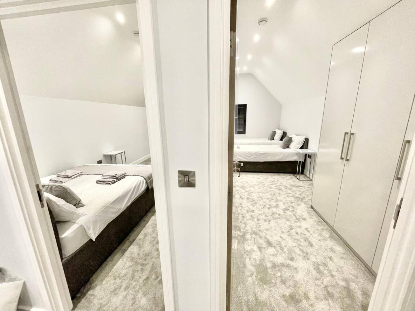 D & D Luxury Apartments Stanmore  Buitenkant foto