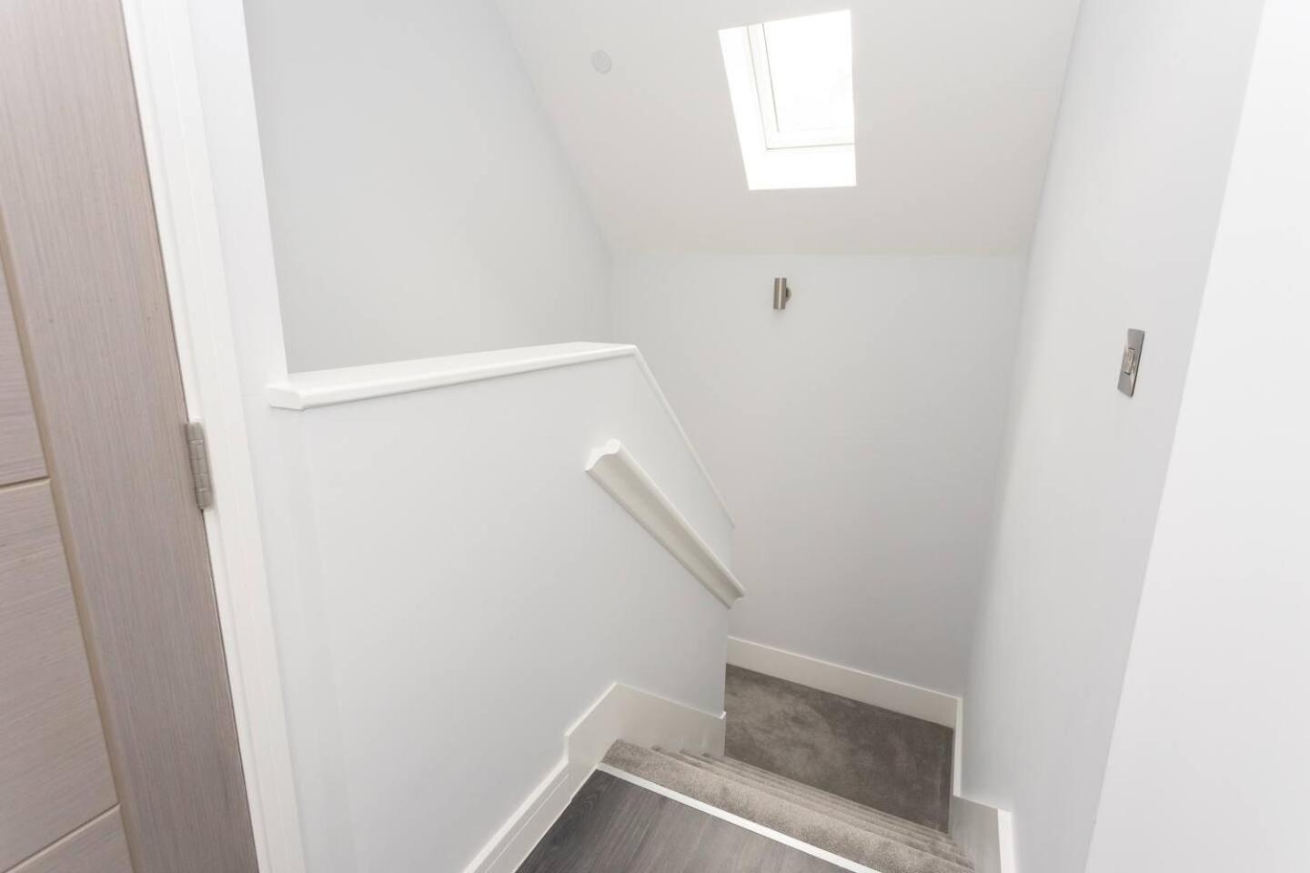 D & D Luxury Apartments Stanmore  Buitenkant foto