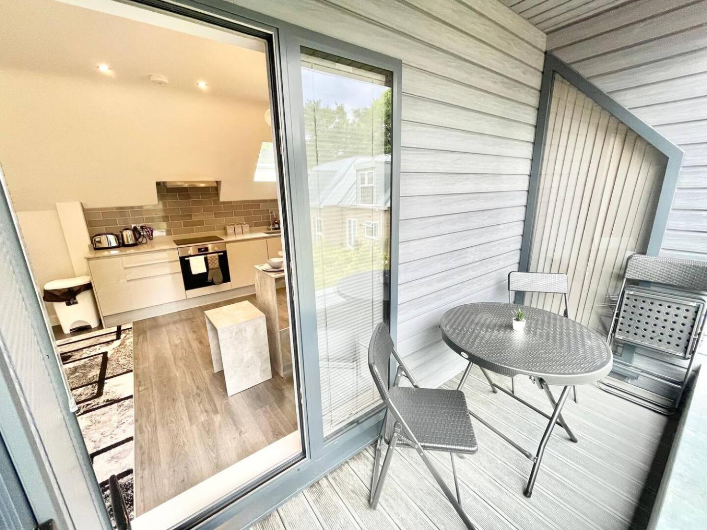 D & D Luxury Apartments Stanmore  Buitenkant foto