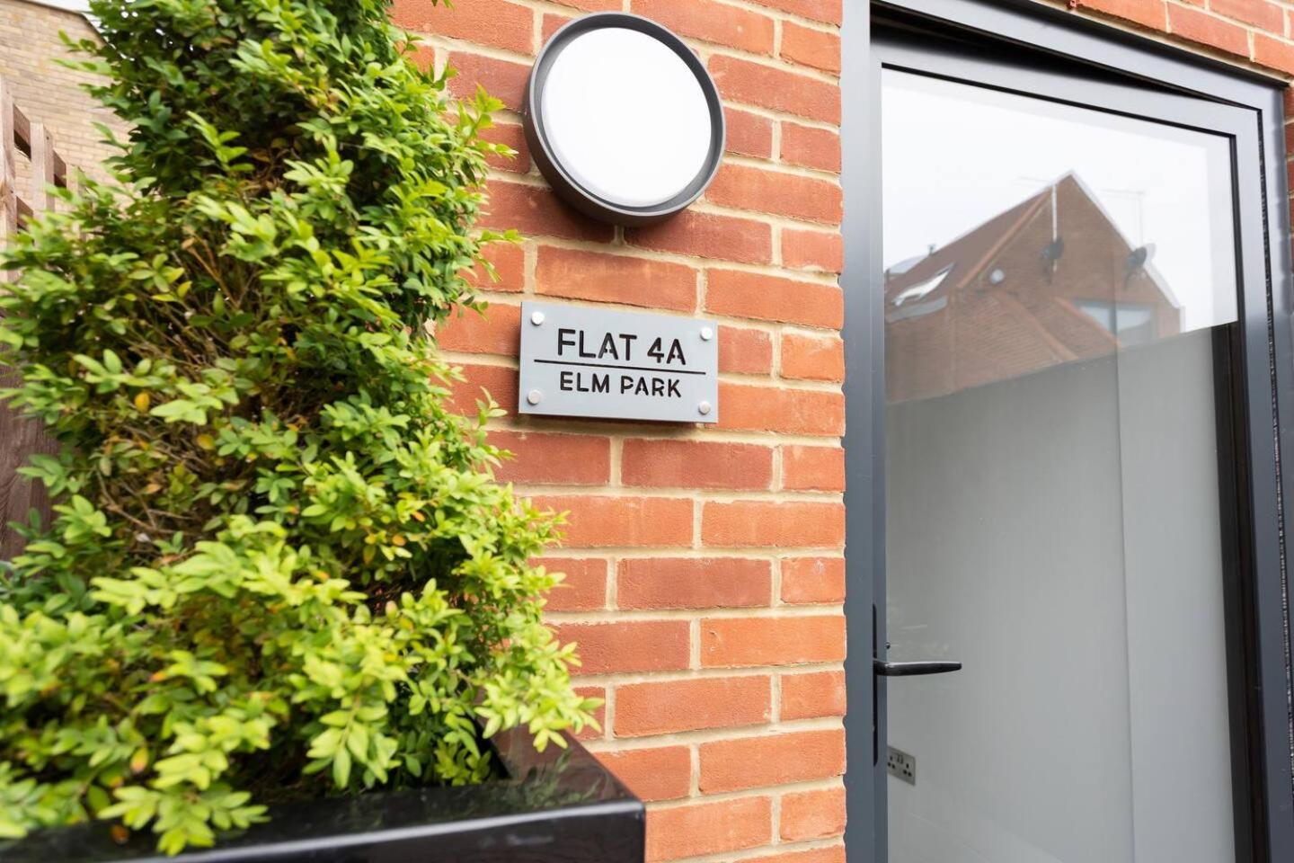 D & D Luxury Apartments Stanmore  Buitenkant foto